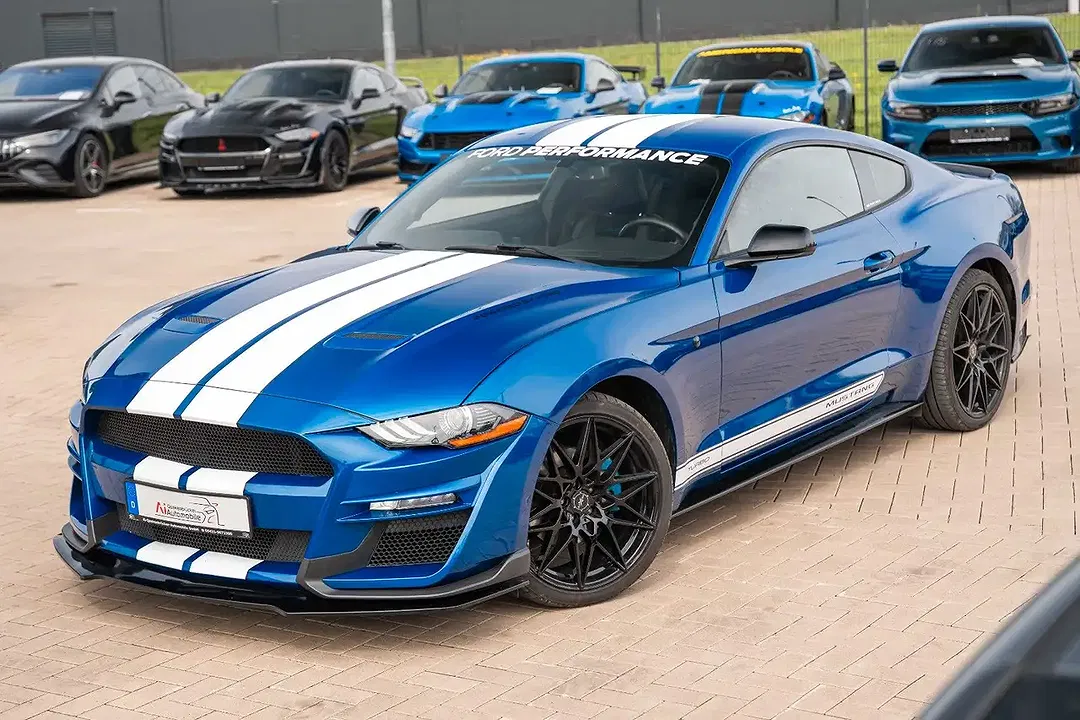 Ford Mustang - Thumbnail 11