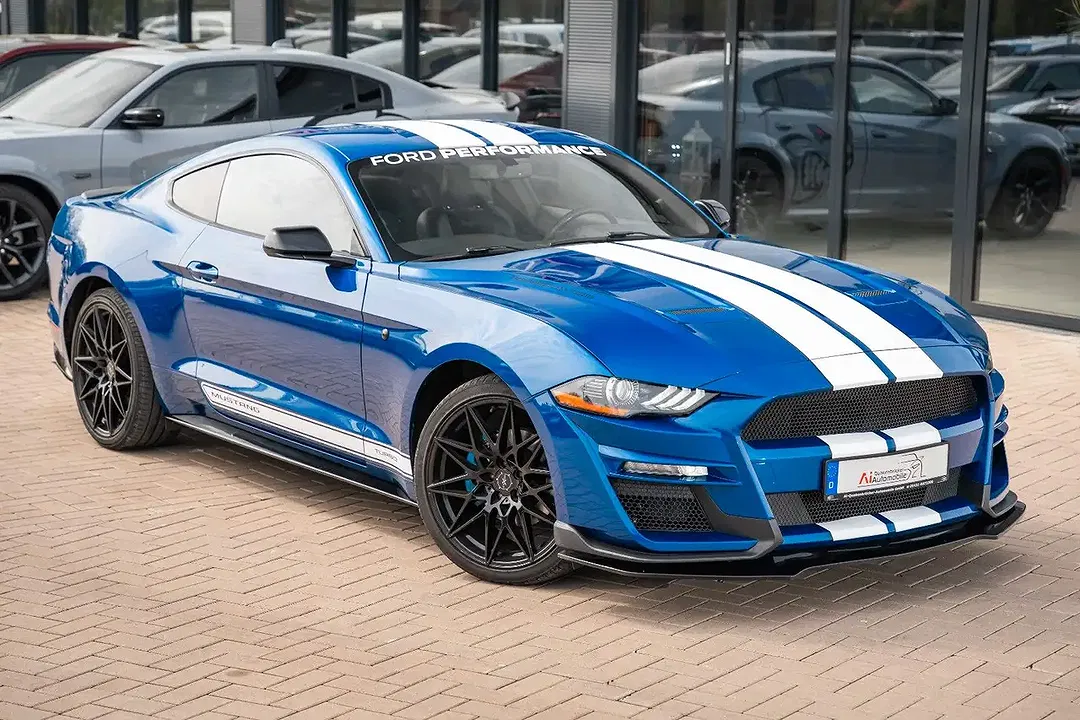 Ford Mustang - Thumbnail 9