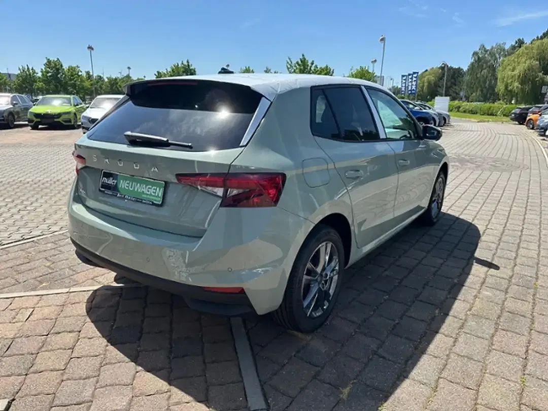 Skoda Fabia - Thumbnail 5