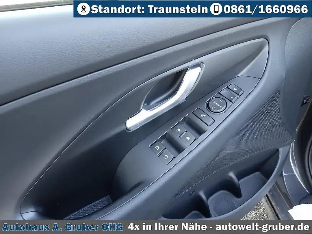 Hyundai i30 - Thumbnail 12