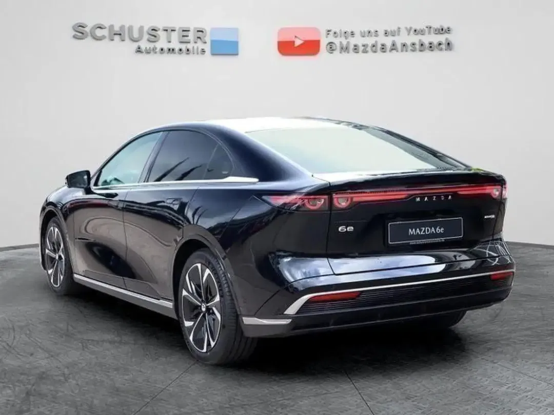 Mazda 6e - Thumbnail 3