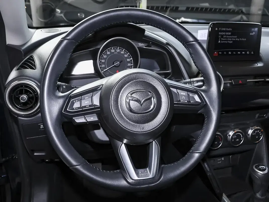 Mazda 2 - Thumbnail 11