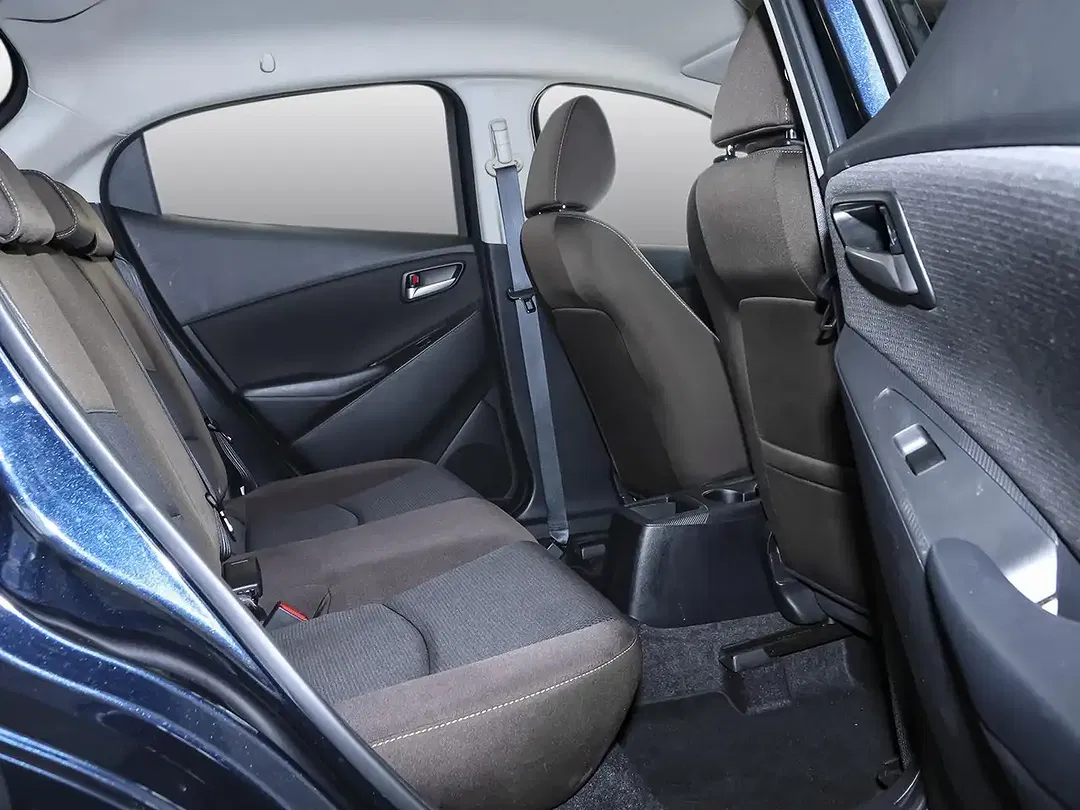 Mazda 2 - Thumbnail 4