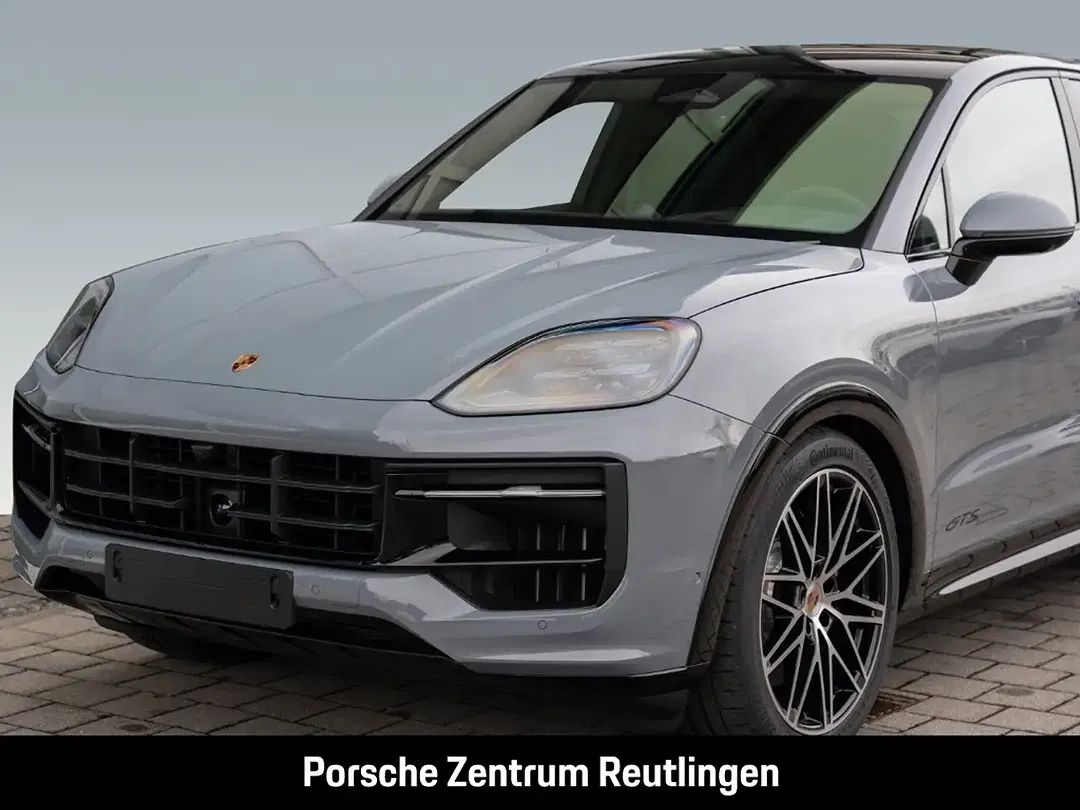 Porsche Cayenne - Thumbnail 10