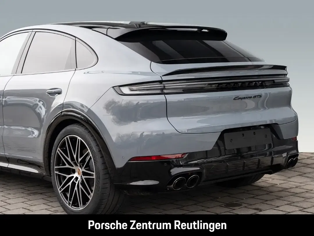 Porsche Cayenne - Thumbnail 13