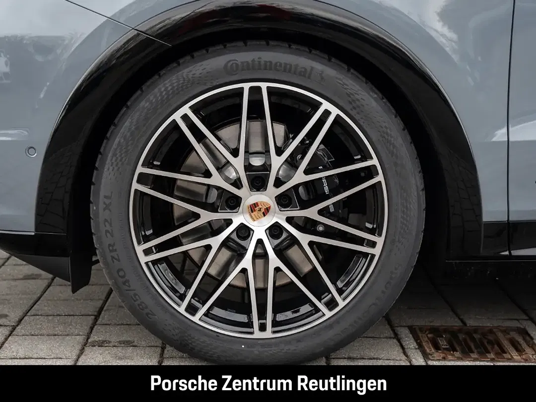 Porsche Cayenne - Thumbnail 15