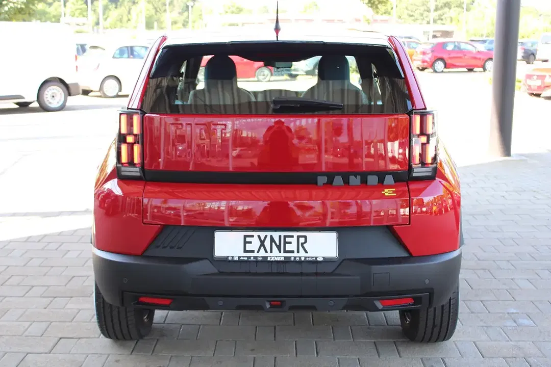 Fiat Grande Panda - Thumbnail 4