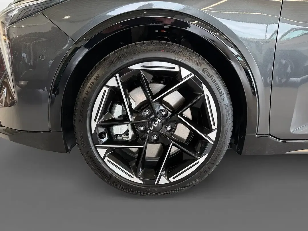 Kia K4 - Thumbnail 15