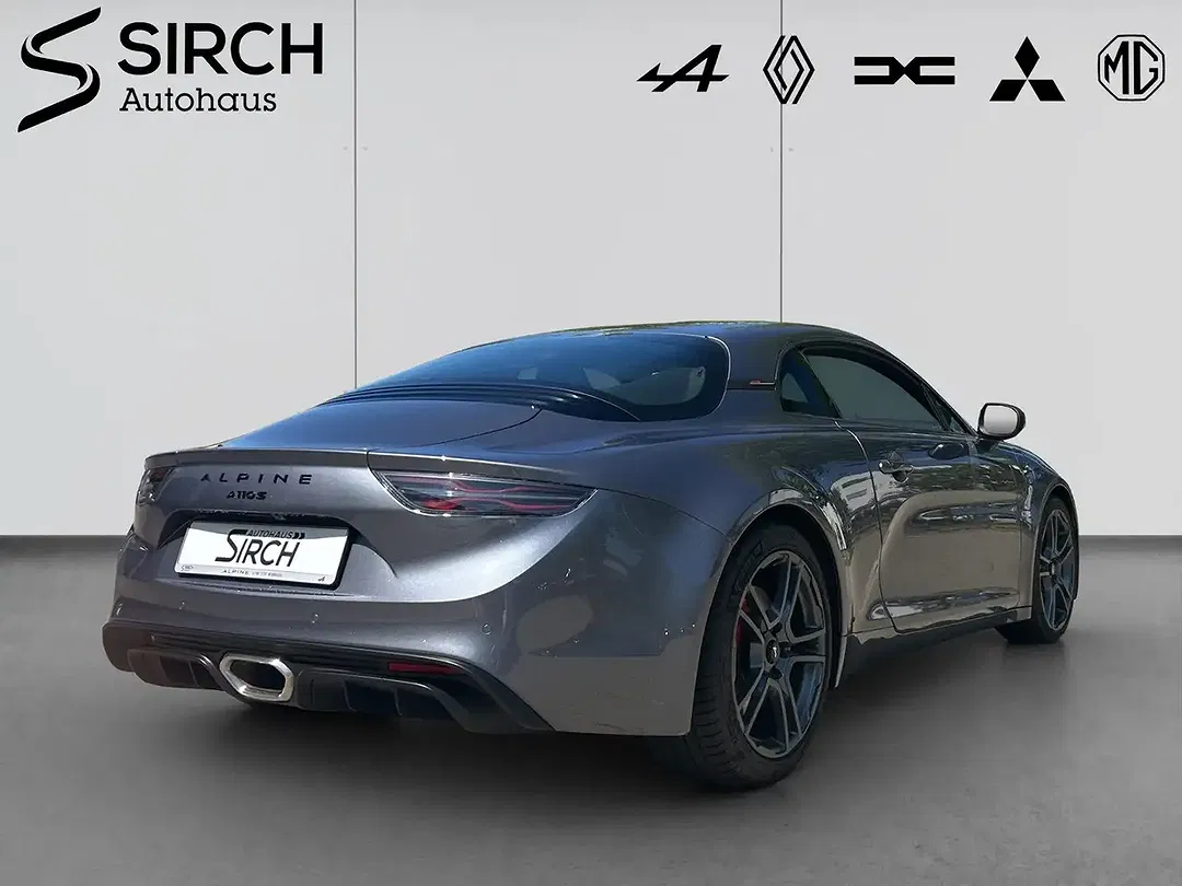 Alpine A110 - Thumbnail 4