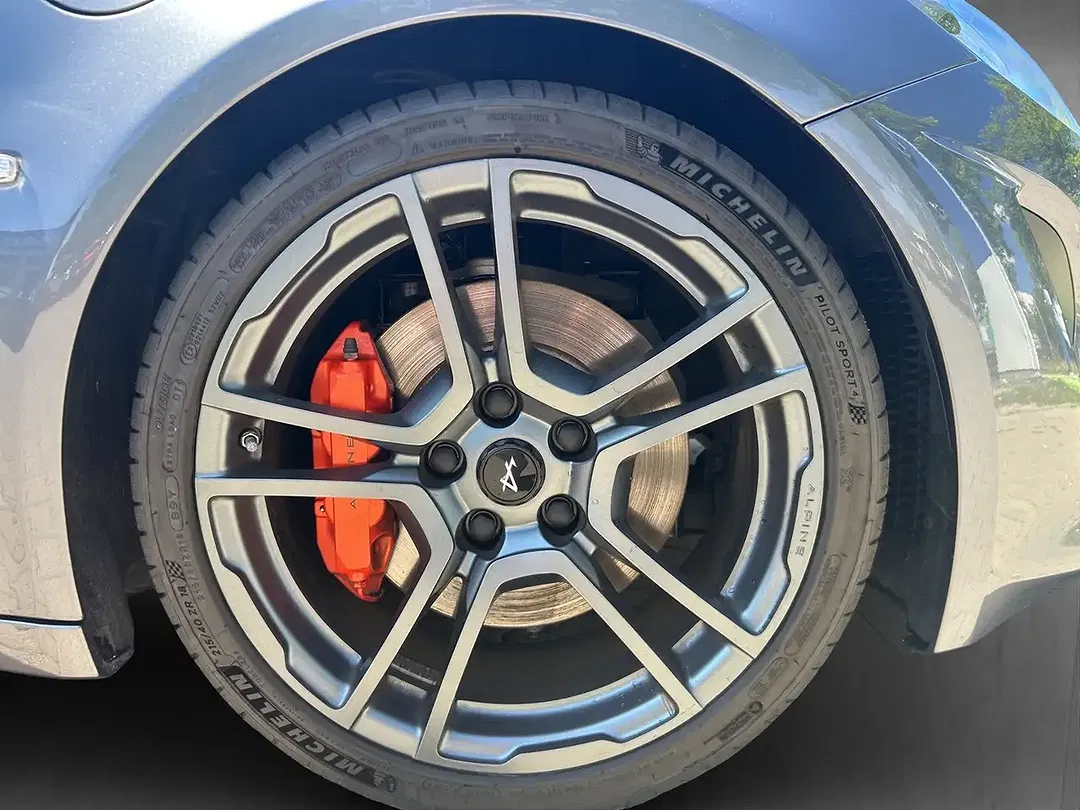 Alpine A110 - Thumbnail 7