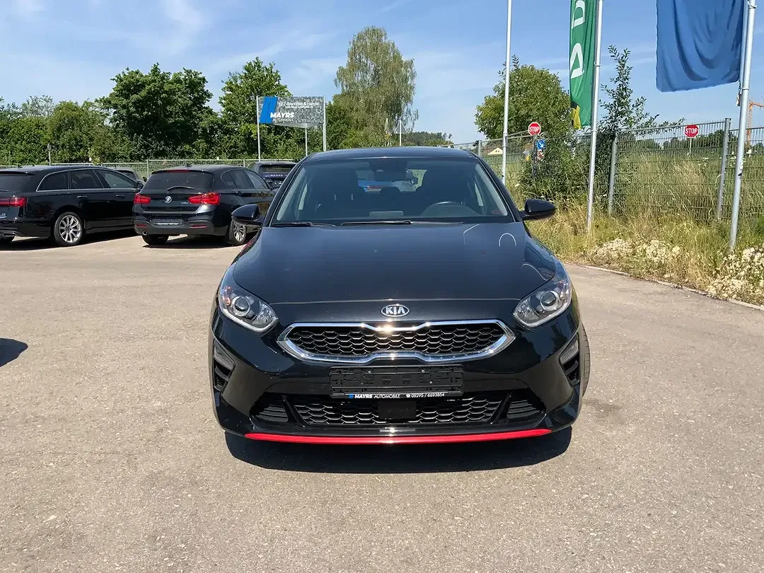Kia Ceed / cee'd - Thumbnail 2