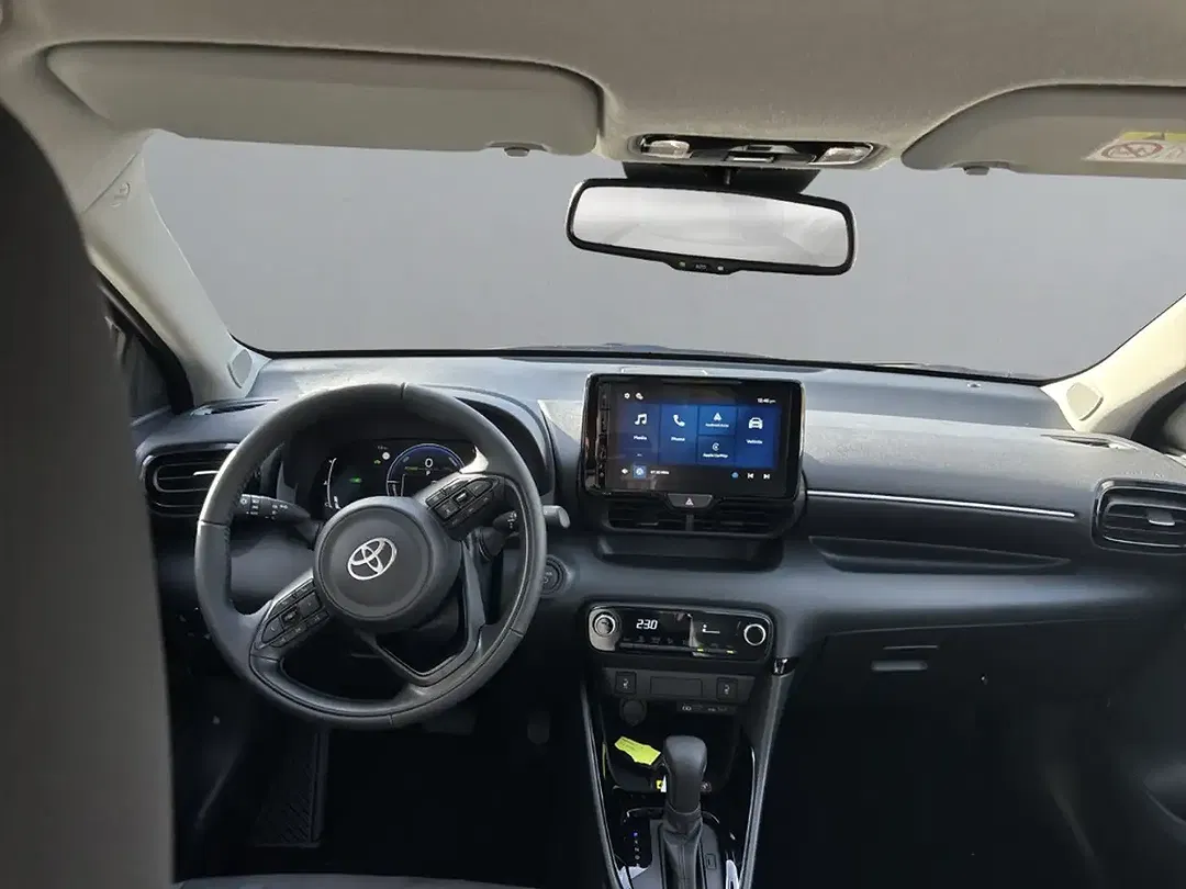 Toyota Yaris - Thumbnail 10