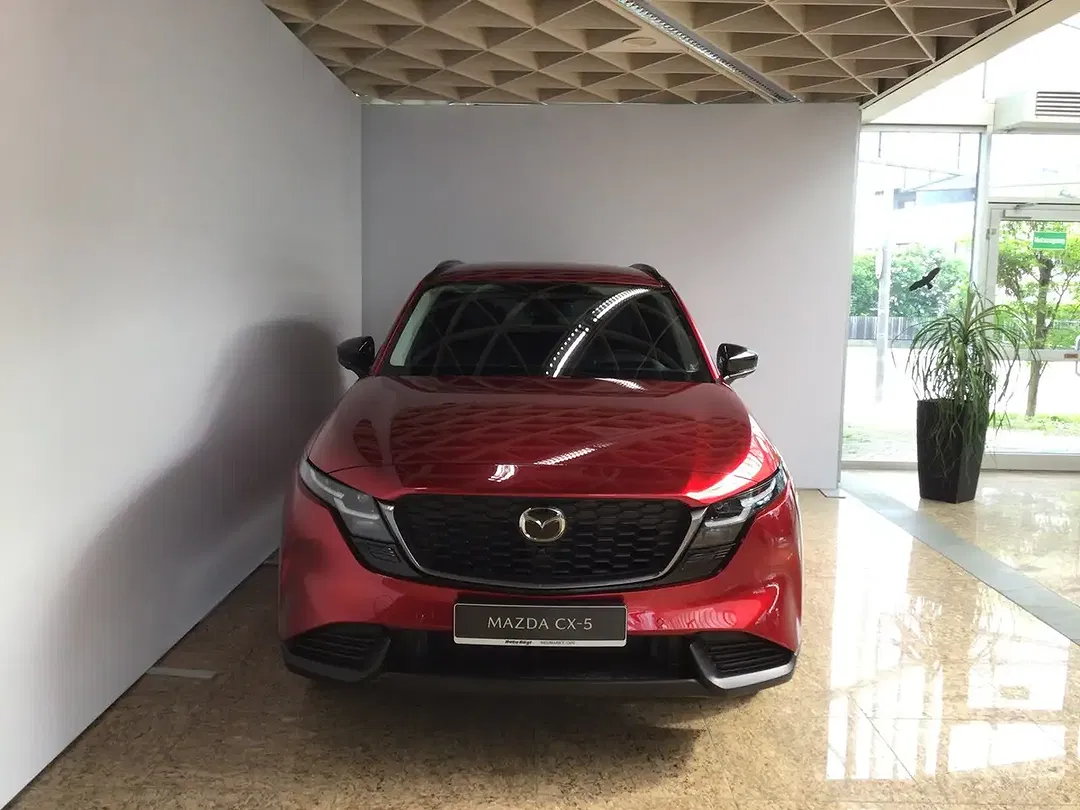 Mazda CX-5 - Thumbnail 3