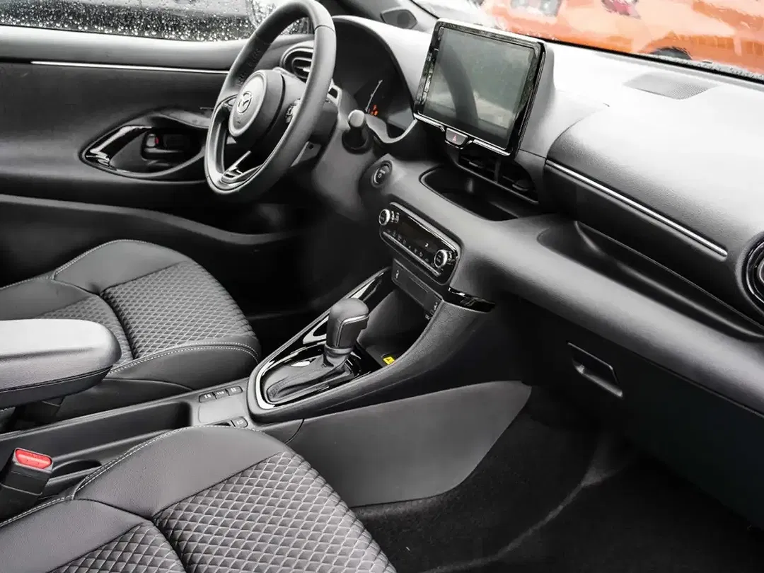 Mazda 2 - Thumbnail 12