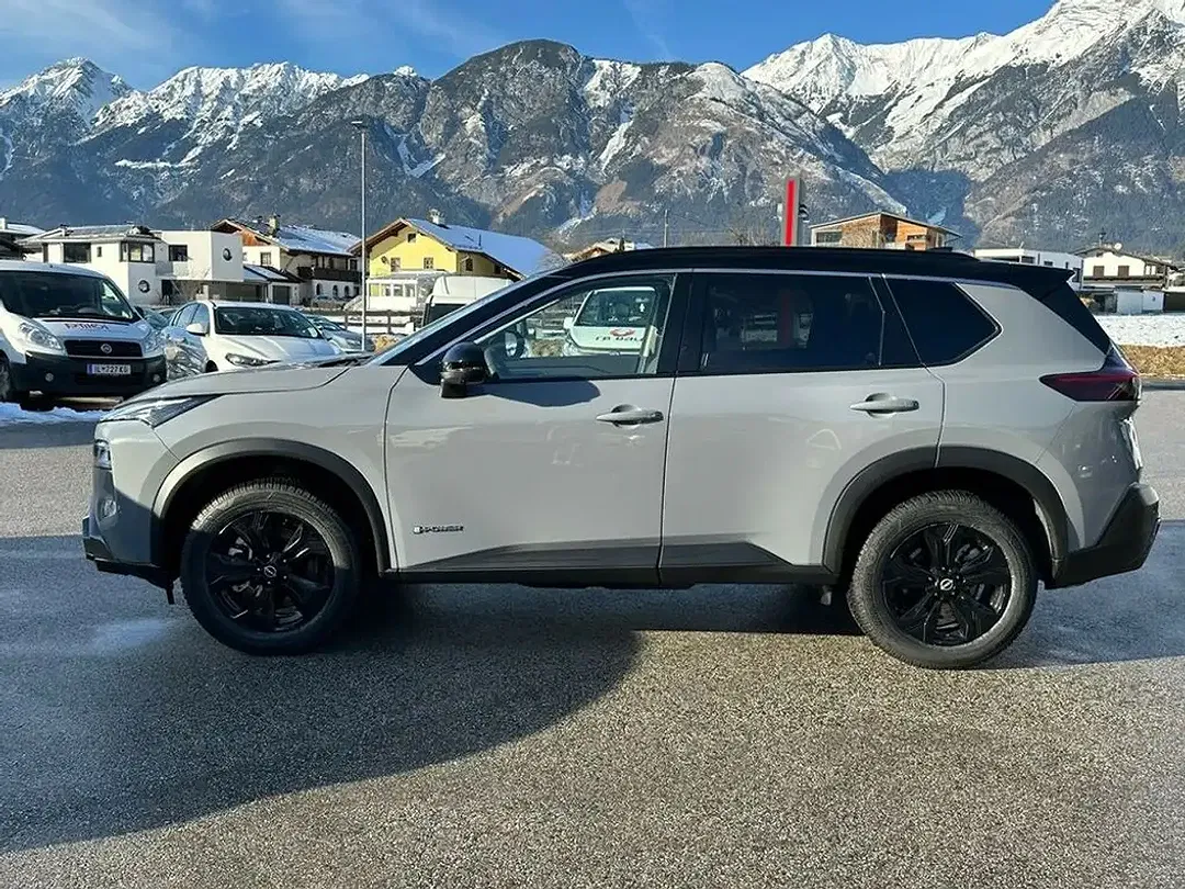 Nissan X-Trail - Thumbnail 3