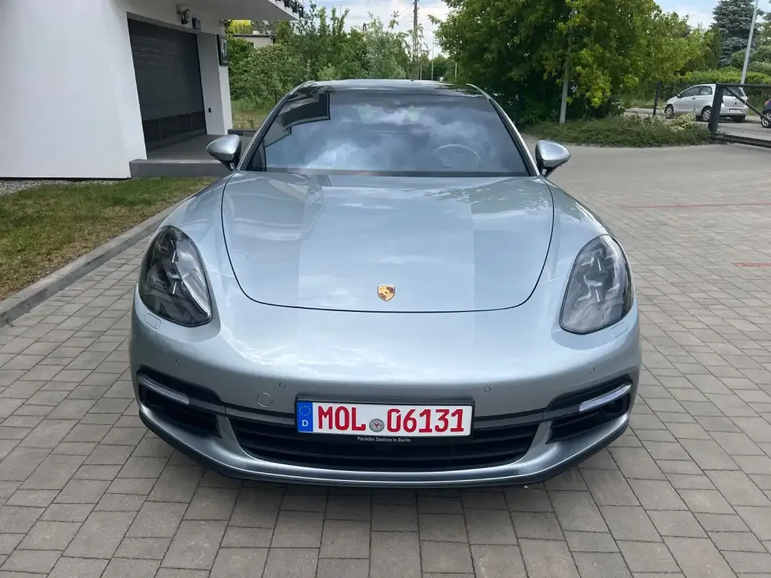 Porsche Panamera - Thumbnail 8