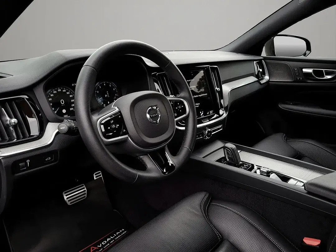 Volvo S60 - Thumbnail 5