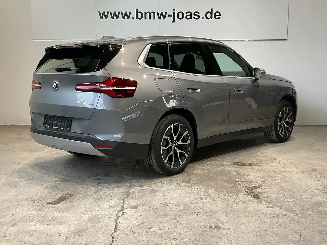 BMW X3 - Thumbnail 13