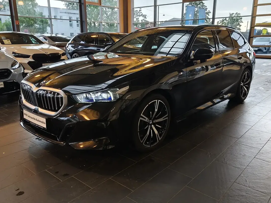 BMW 520 - Thumbnail 3
