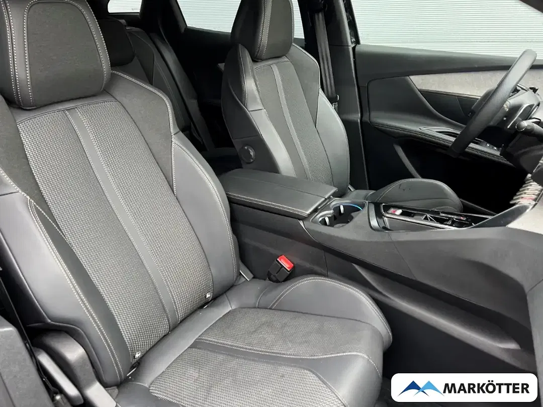 Peugeot 3008 - Thumbnail 9