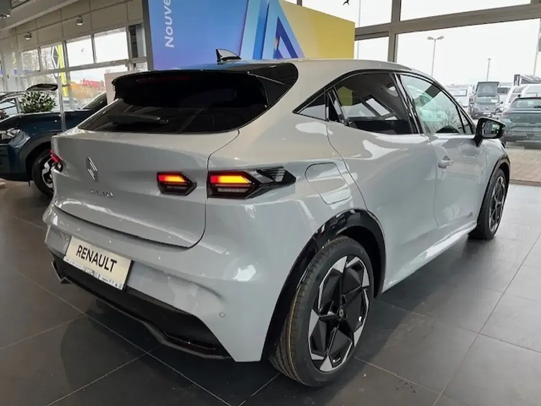 Renault Clio - Thumbnail 5