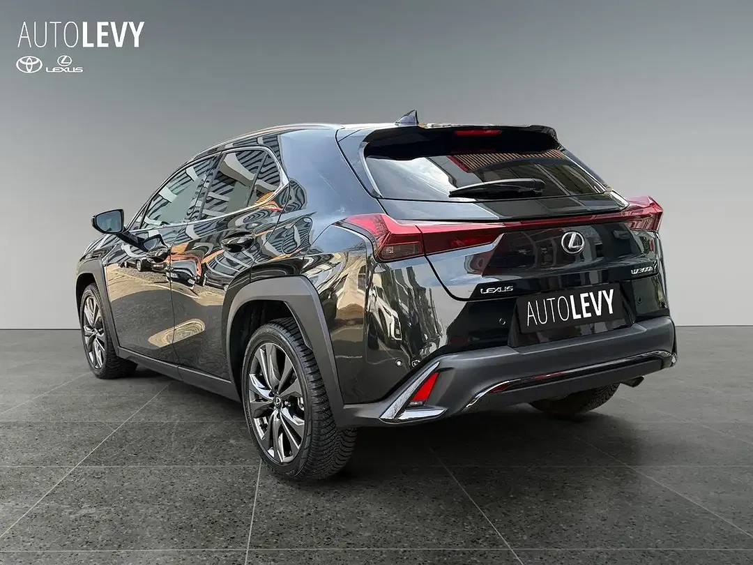 Lexus UX 300h - Thumbnail 3