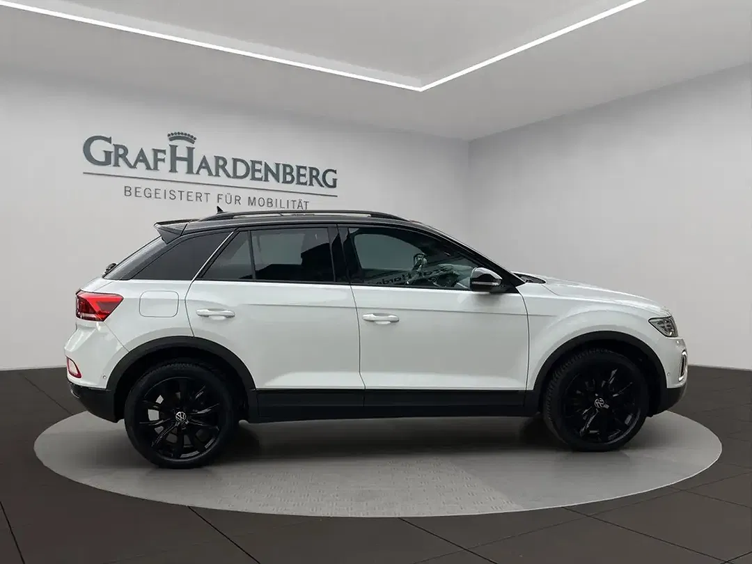 Volkswagen T-Roc - Thumbnail 7