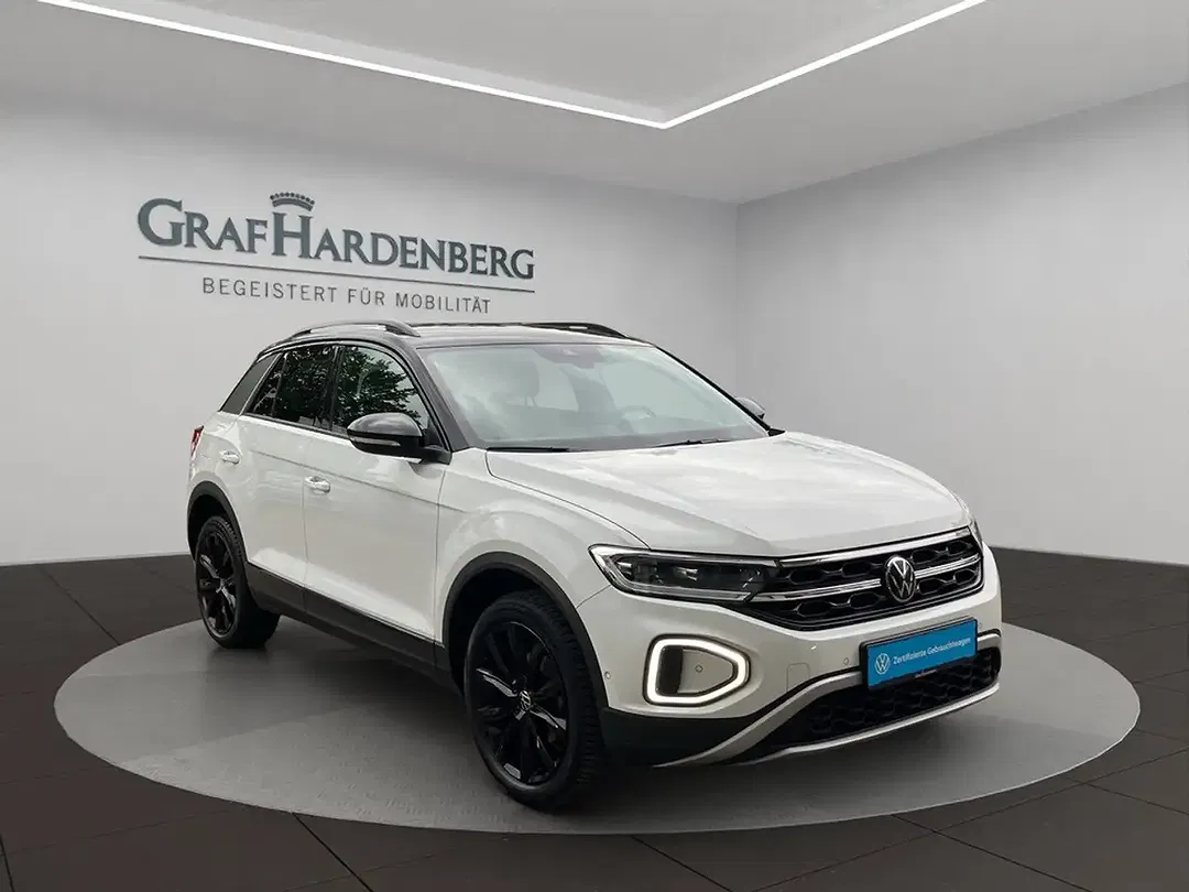 Volkswagen T-Roc - Thumbnail 8