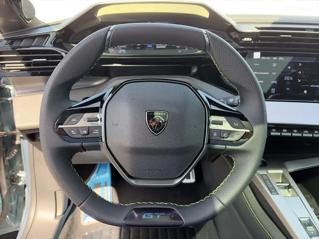 Peugeot 308 - Thumbnail 11