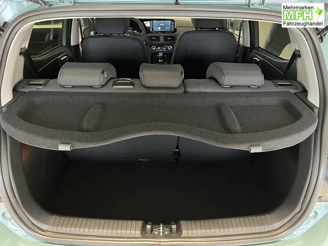 Hyundai i10 - Thumbnail 15
