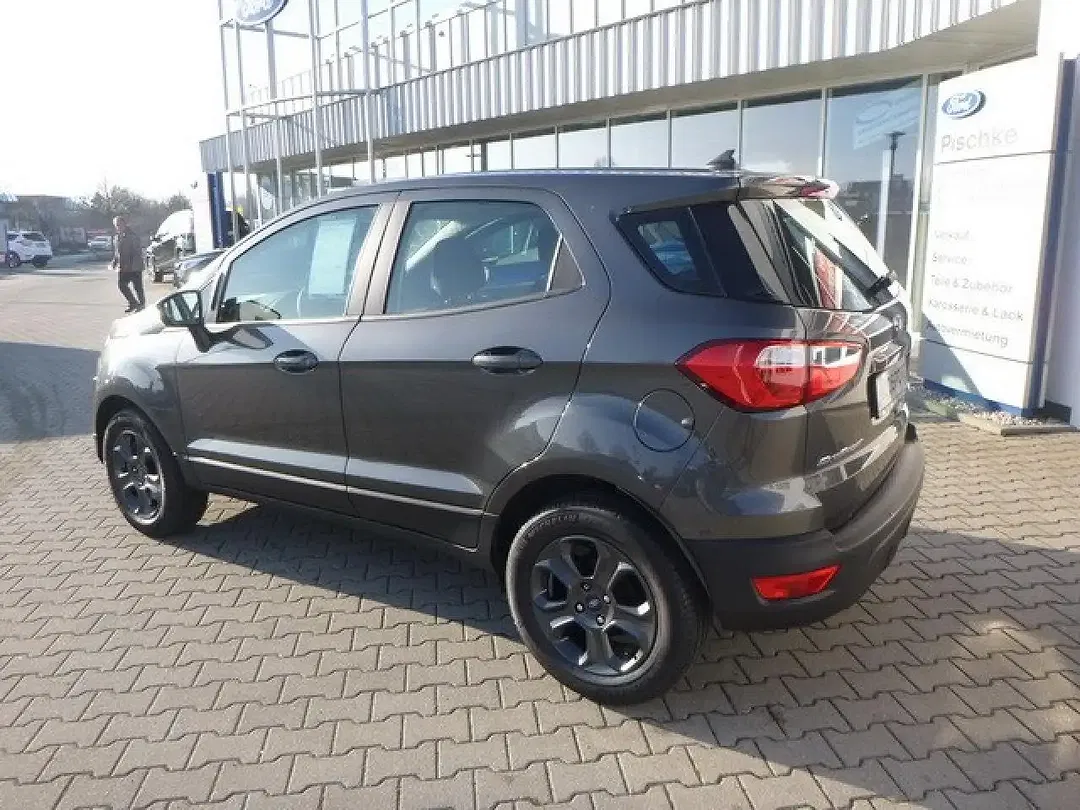 Ford EcoSport - Thumbnail 3