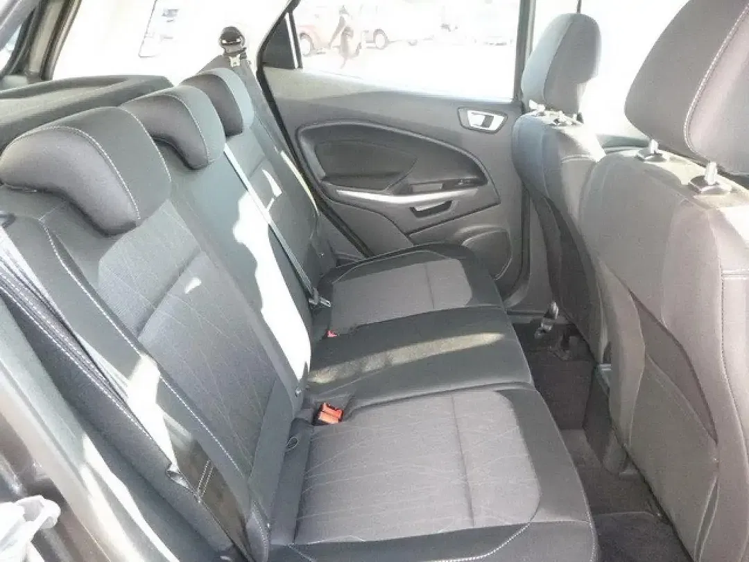 Ford EcoSport - Thumbnail 6
