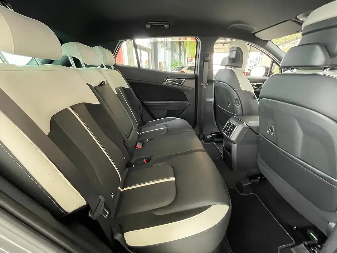 Kia Sportage - Thumbnail 15