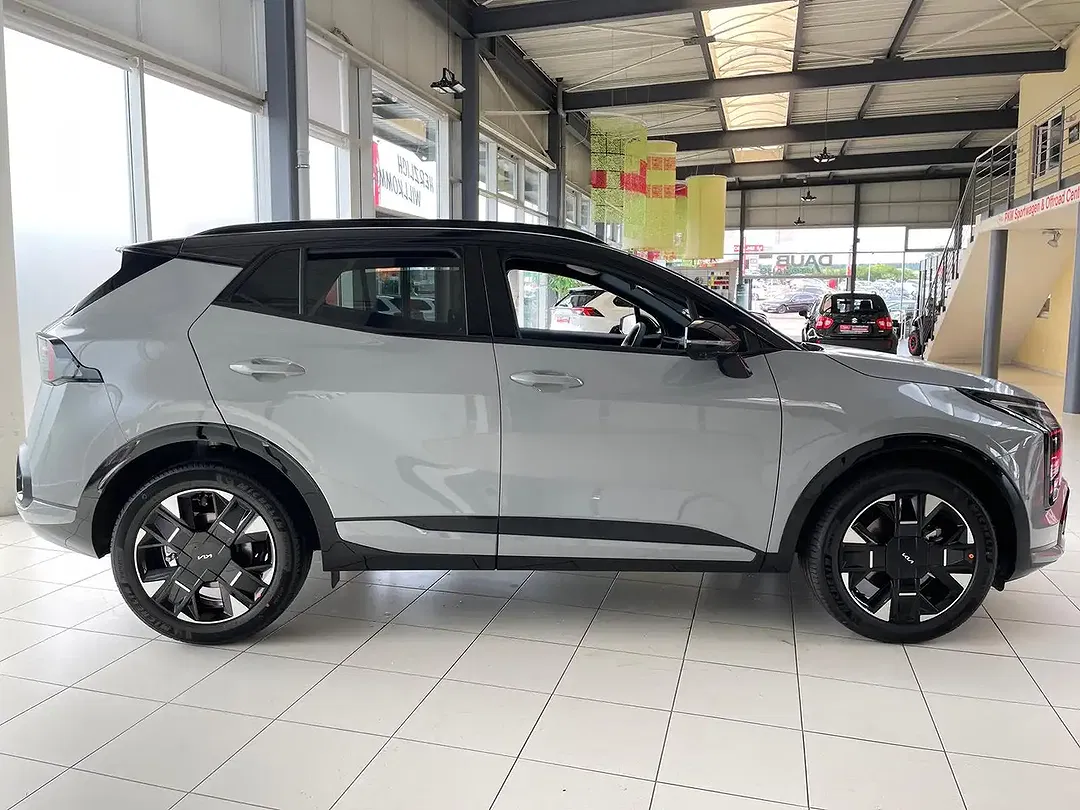 Kia Sportage - Thumbnail 6