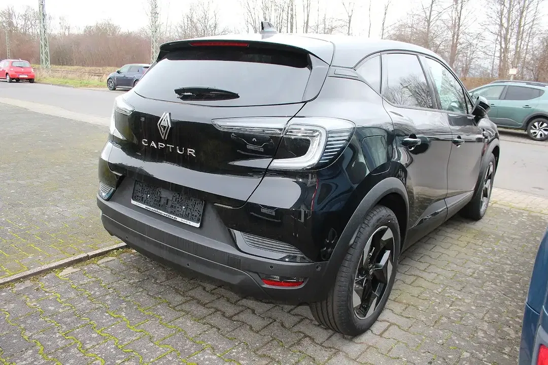 Renault Captur - Thumbnail 4