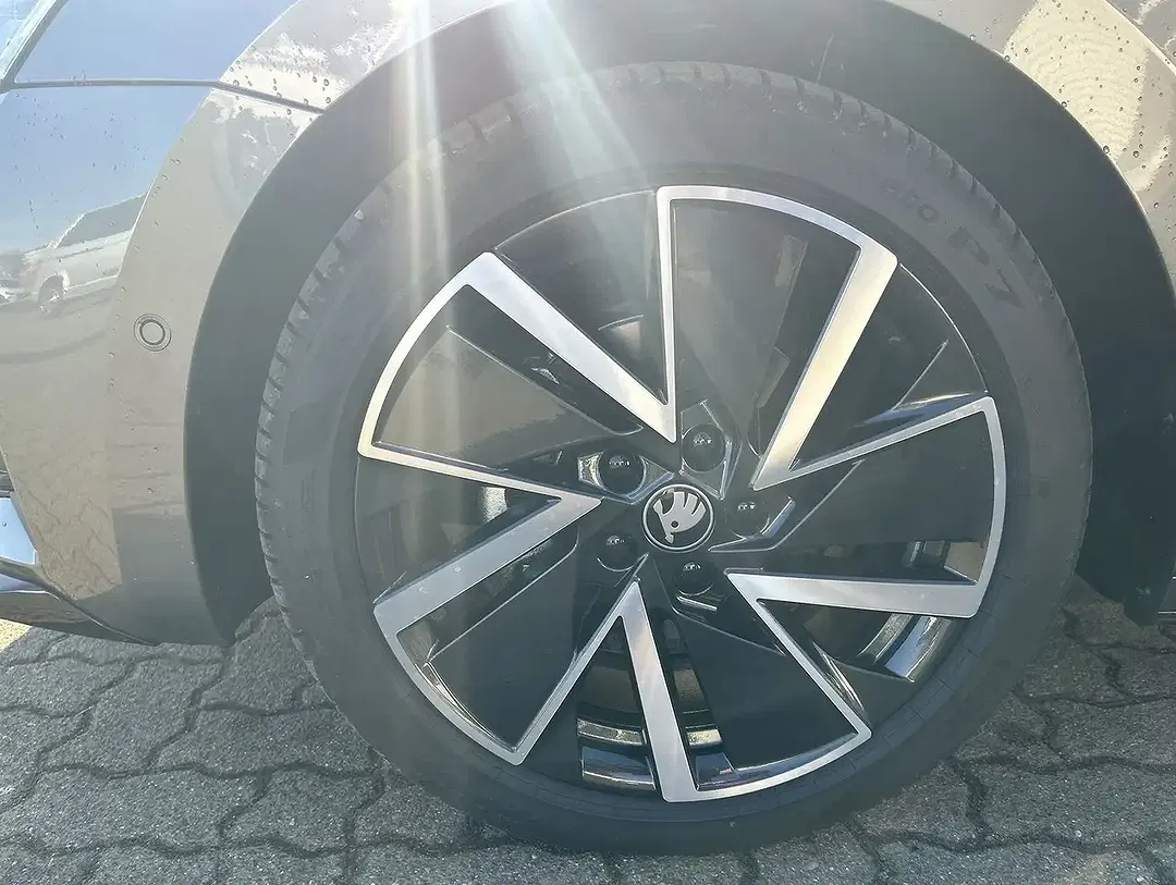 Skoda Octavia - Thumbnail 20