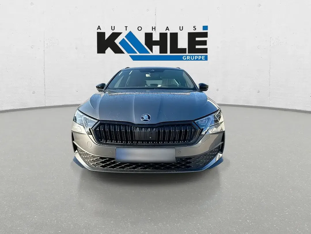 Skoda Octavia - Thumbnail 3