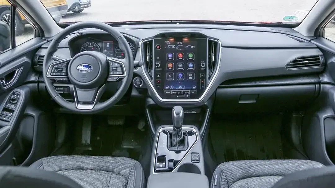 Subaru Crosstrek - Thumbnail 10