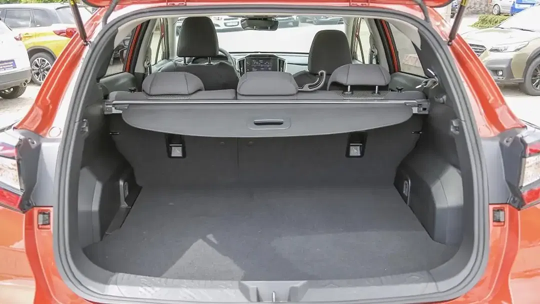 Subaru Crosstrek - Thumbnail 7