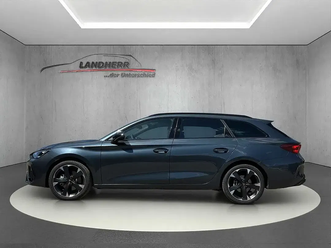 CUPRA Leon - Thumbnail 2