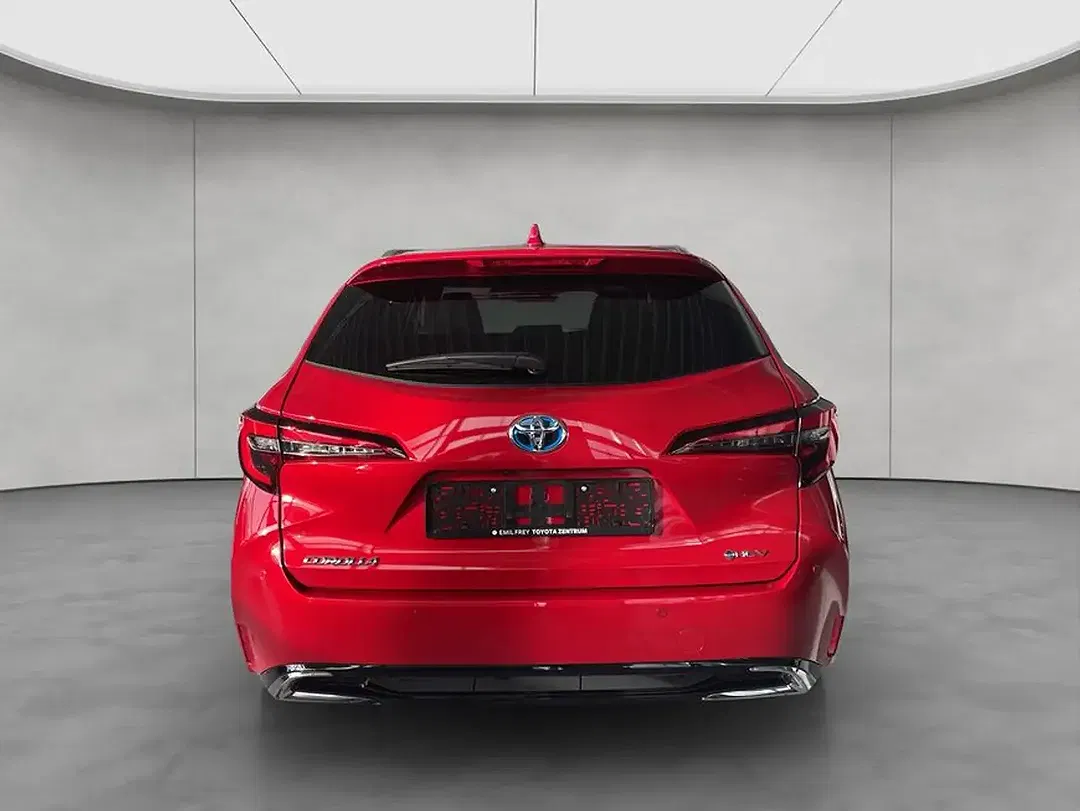 Toyota Corolla - Thumbnail 4