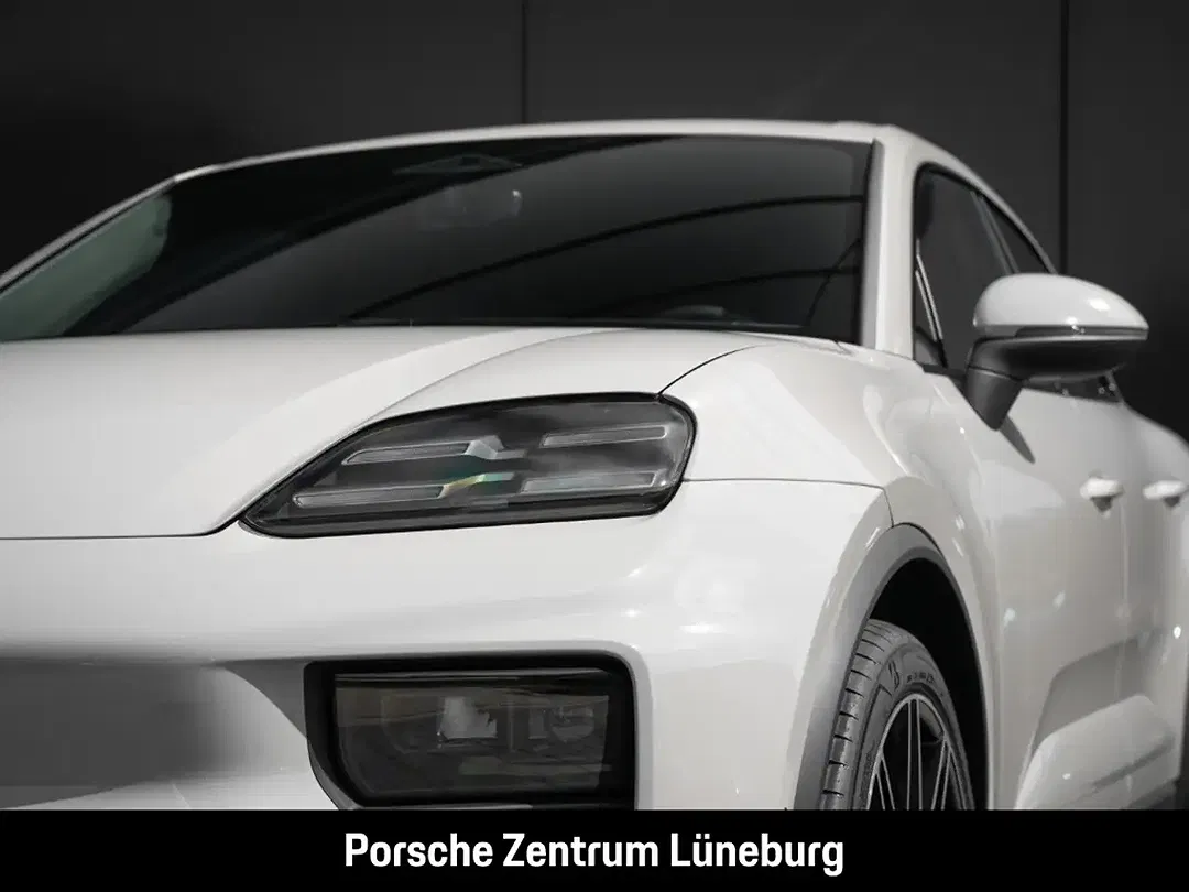 Porsche Macan - Thumbnail 10
