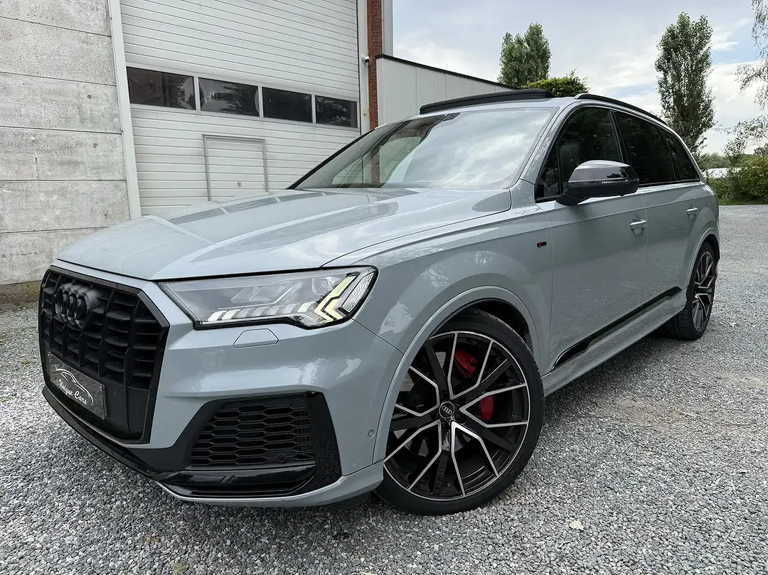 Audi Q7 - Thumbnail 1