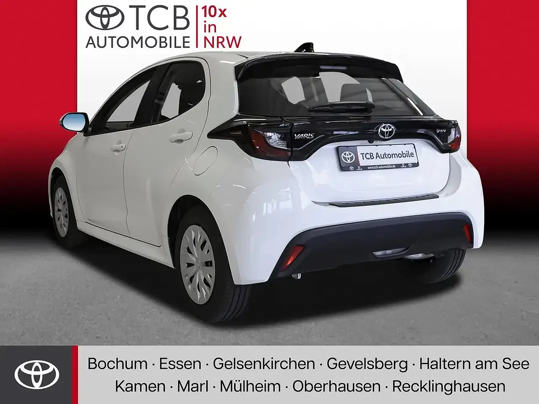 Toyota Yaris - Thumbnail 2