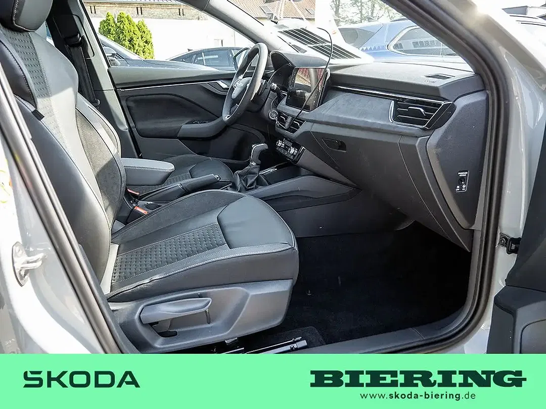 Skoda Scala - Thumbnail 2