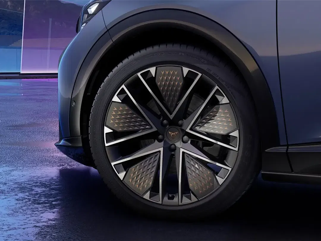 CUPRA Tavascan - Thumbnail 7
