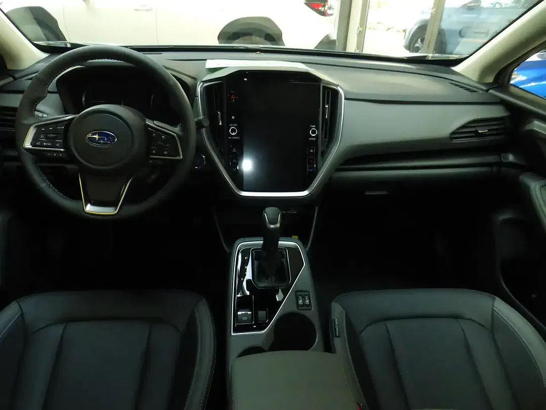Subaru Crosstrek - Thumbnail 8