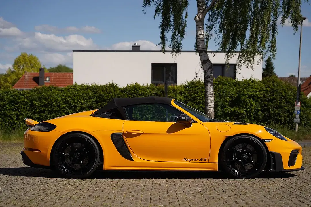 Porsche Boxster - Thumbnail 9