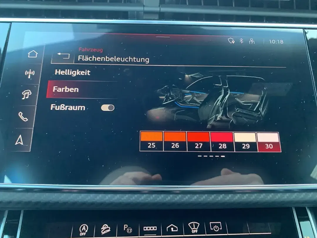 Audi Q8 - Thumbnail 27