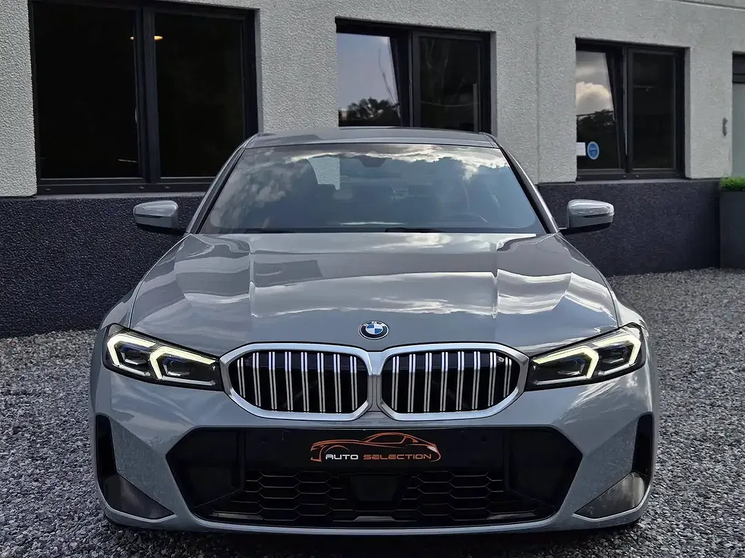 BMW 318 - Thumbnail 3